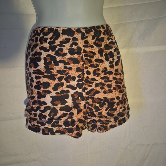 Animal Pring ladies' shorts. Lined. In size 4XL   (38" waist) - Picture 2 of 8